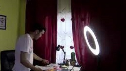 راه اندازی صفحه اموزش زبان انگلیسی با تلاش یکی از ساکنان شهر کولاب