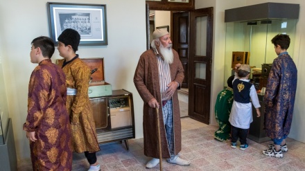 Museum Dokumen Sejarah Pendidikan di Shiraz (2)