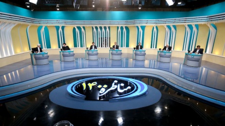 آغاز دومین مناظره تلویزیونی نامزدهای انتخابات ریاست جمهوری ایران 