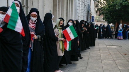 イラン大統領選が、世界のメディアでトップニュース報道