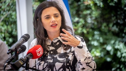 שקד לא תכיר ולא תאפשר רישום של נישואין אזרחיים שבוצעו באופן מקוון