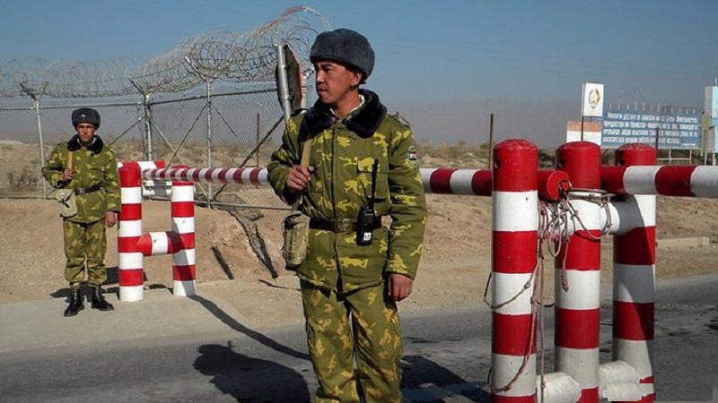 جامعه مدنی قرقیزستان: ورود ارتش تاجیکستان به درگیری های مرزی اخیر جنایت جنگی است
