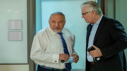 לאחר השבעת הממשלה: שיחה קשה בין ליברמן לאבידר