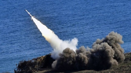 Stërvitja raketore e Rusisë në Krime përkon me mbërritjen e anijeve të NATO-s në Detin e Zi