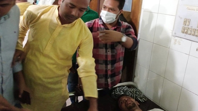 ঢাকা বিশ্ববিদ্যালয়ে ছাত্রদলের ওপর ছাত্রলীগের হামলা: ২০ নেতাকর্মী আহত