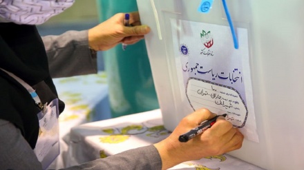 イラン大統領選が西アジアにもたらしたメッセージ