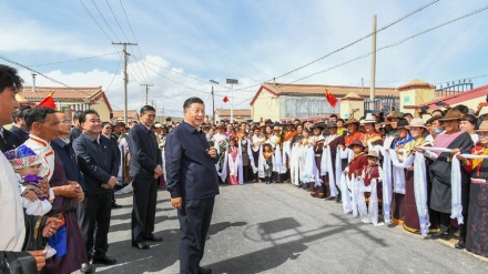 中国国家主席强调少数民族在国家发展中的作用