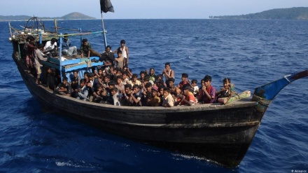 罗兴亚难民流浪船抵达终点