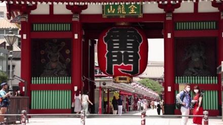 日本の新型コロナ　４３人死亡・１４３７人感染確認