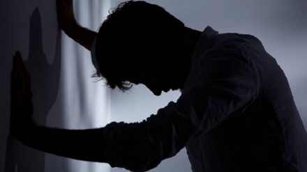 米でコロナ期の若年層の自殺が増加