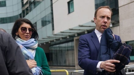 שר הבריאות של בריטניה התפטר