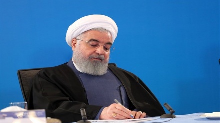روحانی: ملت ایران پیروز میدان مبارزه با دشمنان است