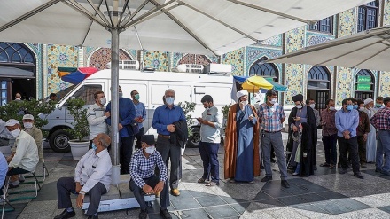People cast their votes for the 13th presidential election in the holy city Mashhad