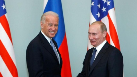 ボルトン米元大統領補佐官がバイデン氏に警告、「プーチン氏は高い交渉能力あり」