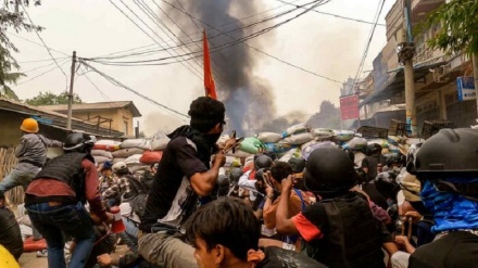 国連関係者が、ミャンマーでの内戦勃発の危険について警告