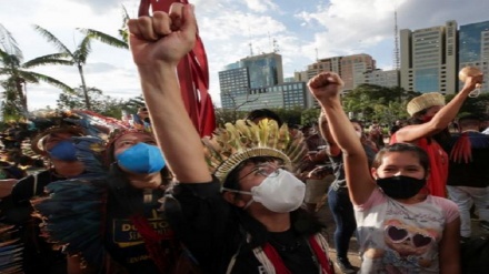 Hundreds of indigenous Brazilians protest bill curtailing land rights