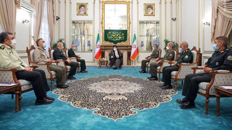 Komandantët e lartë ushtarak takohen me presidentin e zgjedhur të Iranit