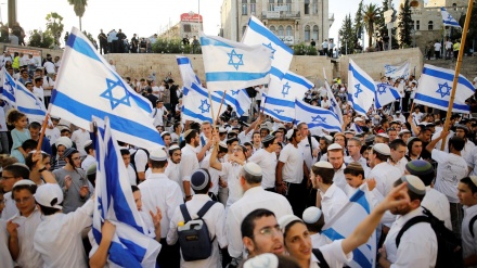 Zionis Lancarkan Provokasi Baru Gelar Pawai Bendera