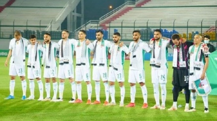 アルジェリアのサッカー選手らが、パレスチナ国民との連帯を表明