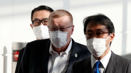 東京五輪準備でIOCのコーツ副会長が来日　JOC前では抗議デモも　