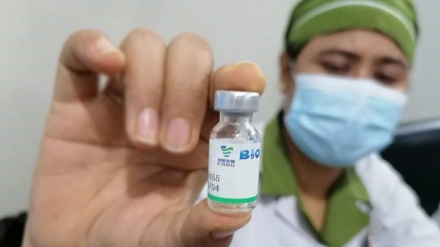 বাংলাদেশে চীনা সিনোফার্মের টিকা প্রয়োগ শুরু: পাচ্ছেন যারা