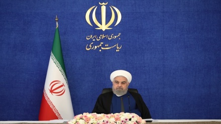 Ruhani: İran milleti düşmanla mücadelenin galibi