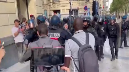 Fransa'da hükümet karşıtı protesto gösterileri