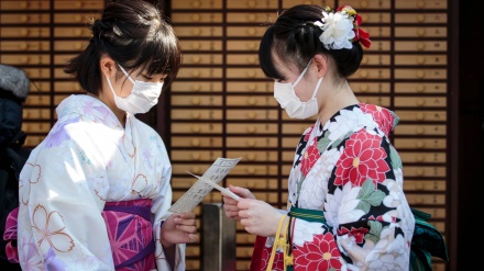 日本の新型コロナ　３人死亡・１５０６人感染確認