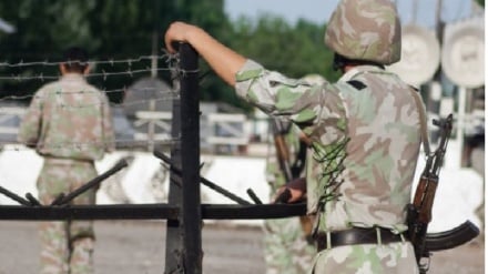 Russia e Uzbekistan inviano truppe al confine con l'Afghanistan