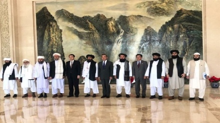 دیدار هیات سیاسی طالبان با مقامات چینی