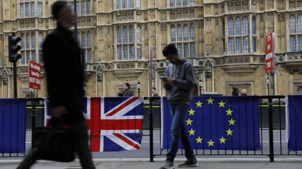 ЕС отказал Великобритании в пересмотре протокола по Brexit 