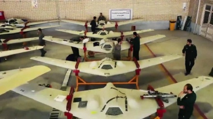 इस्लामी इंक़ेलाब के बाद शुरू हुआ इसका निर्माण...ईरान के महत्वपूर्ण ड्रोन विमानों और उनकी ताक़त के बारे में जानिए!