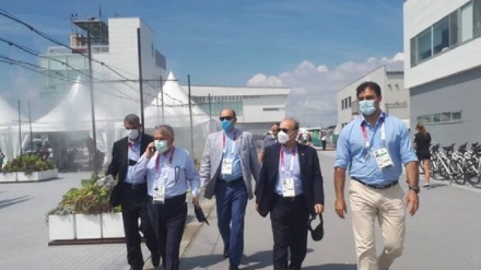 イランの青少年・スポーツ相と日本文科相が東京で会談