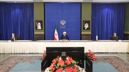 روحانی :رهبر معظم  انقلاب اسلامی یاری رسان ستاد ملی مقابله با کرونا بودند