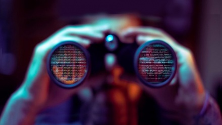 国連が、スパイウェアの使用停止を強調