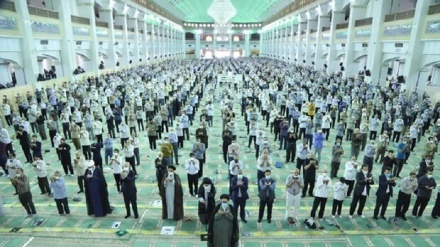 イラン全国で、犠牲祭の礼拝が実施
