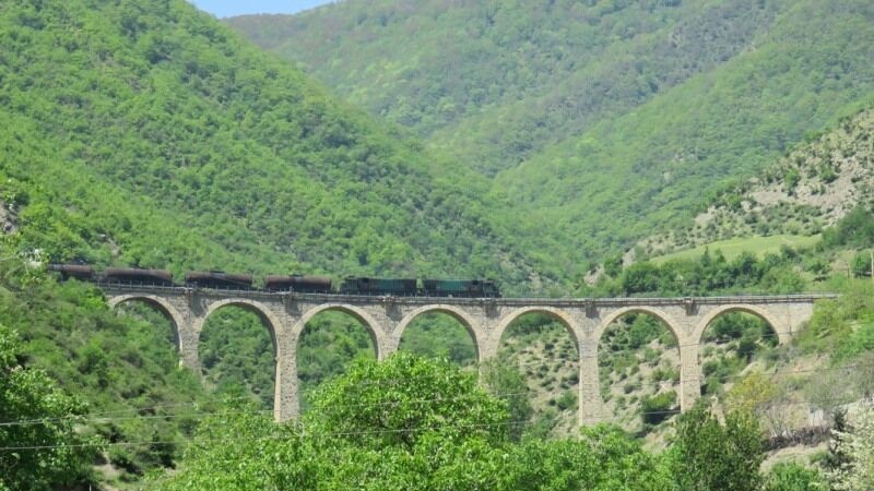 イラン縦貫鉄道