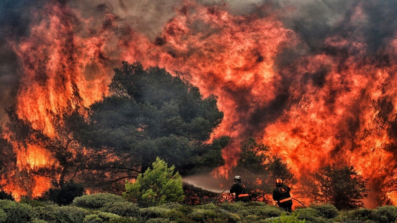Vazhdojnë zjarret në jug të Evropës