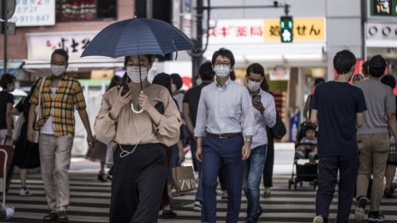 日本の新型コロナ、18人死亡・3418人感染  東京は1月以来の高水準に