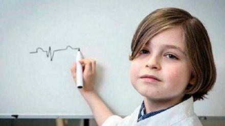 Ragazzino prodigio: a 11 anni si è laureato in fisica ad Anversa 
