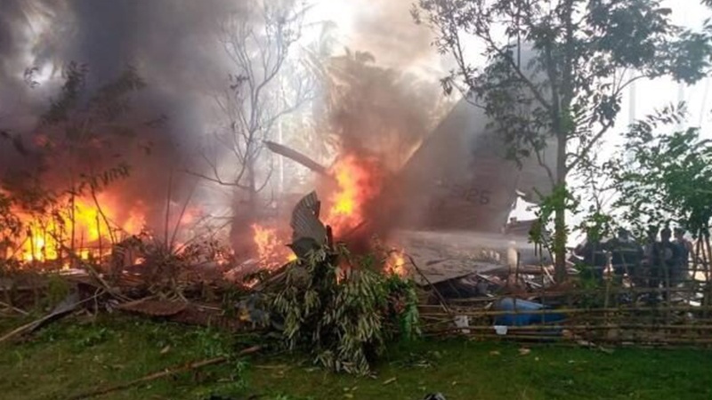 سقوط هواپیمای نظامی فیلیپین