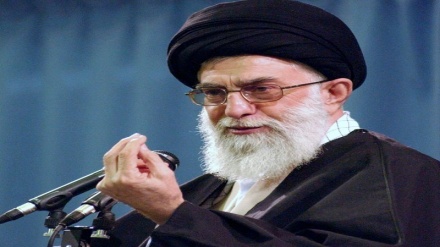 Rahbar: Revolusi Islam, Berkah Karbala !