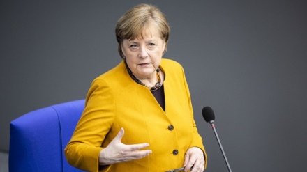 Merkel bën thirrje për kufizimin e programit spiunues Pegasus