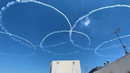 Ճապոնացի օդաչուները Տոկիոյի երկնքում հինգ օղակներ են գծել Խաղերի բացման օրը