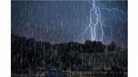 東京・佃島のゲリラ豪雨を捉えたタイムラプス動画