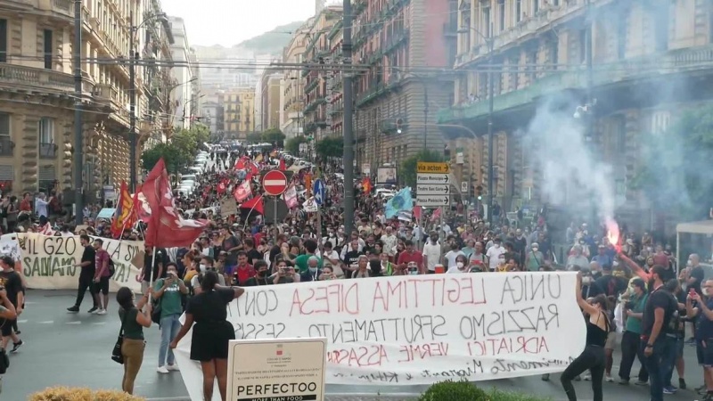 Protesta në Napoli kundër samitit të ministrave të Grupit-20
