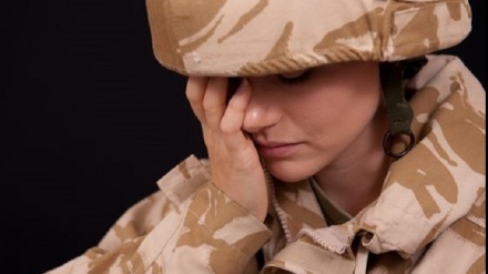 英で女性兵士の半数が性被害経験