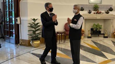 भारत और अमेरिका के विदेशमंत्रियों ने नई दिल्ली में अफ़ग़ानिस्तान के बारे में विचारों का आदान- प्रदान किया है।