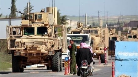 ABD güçleri Suriye petrolünü çalmaya devam ediyor 