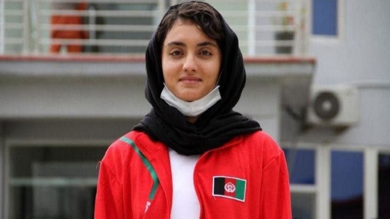 دختر دونده افغان در المپیک به رکورد جدیدی دست یافت